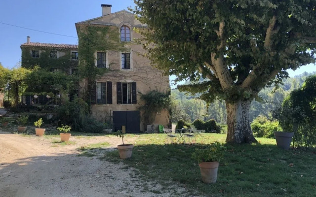 Parenthèse En Luberon