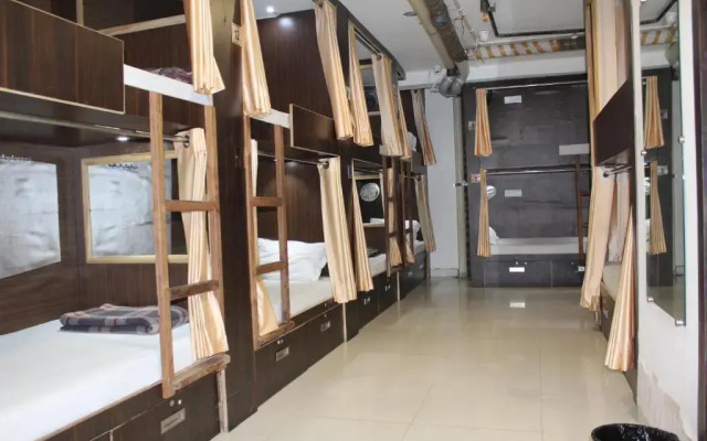 Paradise AC Dormitory