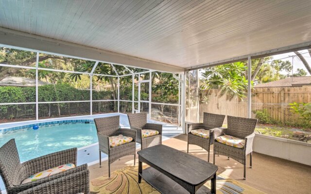 Peaceful Venice Villa w/ Patio - 2 Miles to Beach!