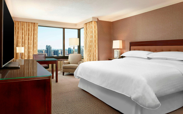 Sheraton Centre Toronto Hotel - Image 2