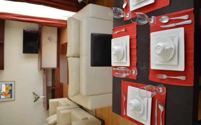 Norfolk Towers Serviced Apartments