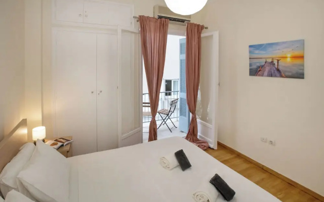 Modern Rental with Cozy Charm by GHH