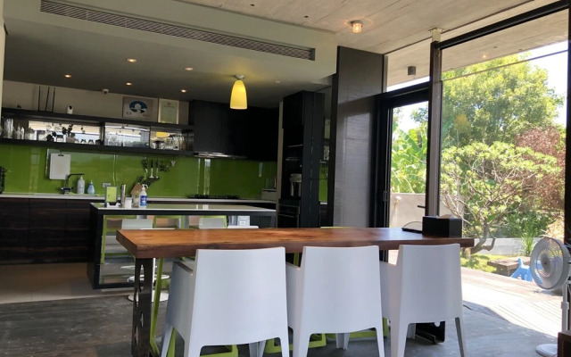 God Island Bed and Breakfast