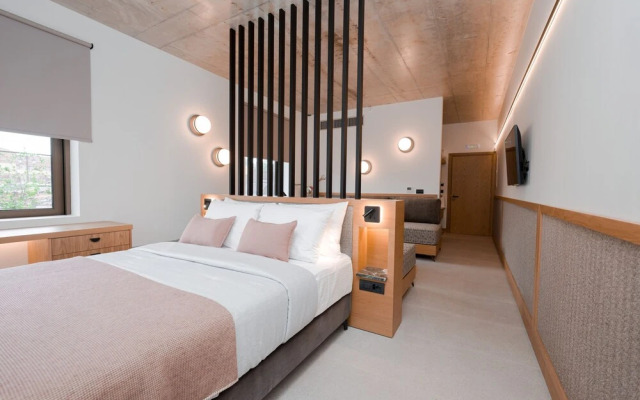 Capital Luxury Suites