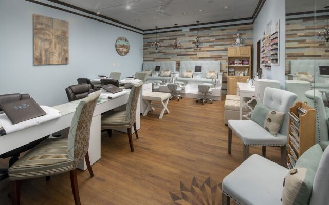 Avenue Inn & Spa