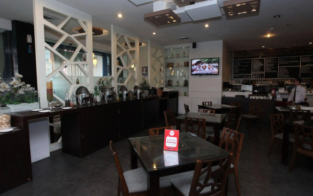 NIDA Rooms Railway Medan Merdaka Square
