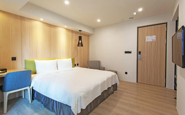Green Hotel - West District