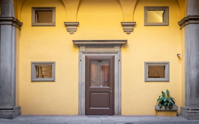 Apartments Florence Palazzo ridolfi