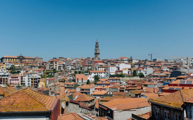 Hopstays Oporto Tiles 2 - City Center Duplex