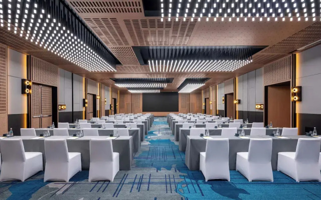 Renaissance Beijing Haidian Hotel
