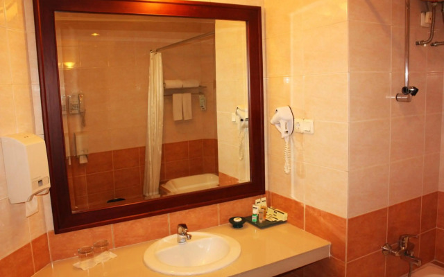 Travellers Suites Serviced Apartments