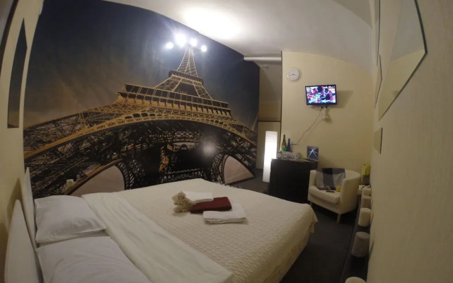 Zhukovskogo 14 Mini Hotel