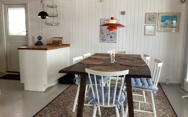 6 Person Holiday Home in Blokhus