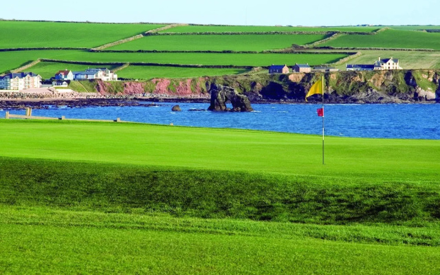 7 Thurlestone Rock