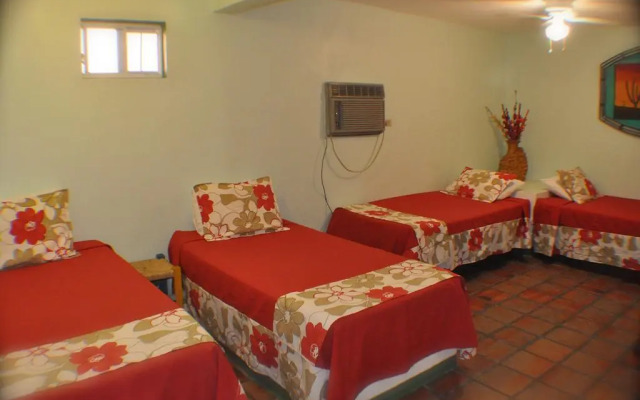 Cabo Inn Hotel