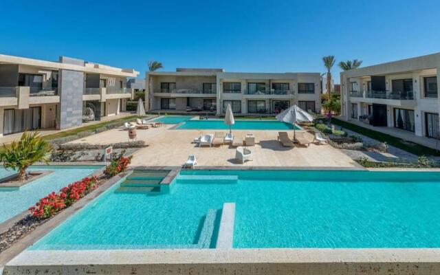 Cozy studio in GCribs with pool - Golden Apartments
