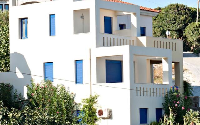 Sea Breeze Hotel Apartments & Residences