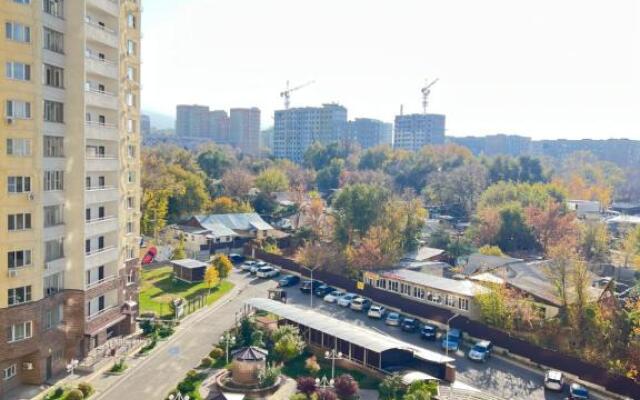 NAUAI Apartment, 1 room, near MEGA Alma-Ata
