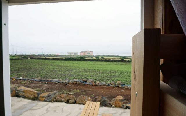 Udo Sunflower Pension and Guesthouse