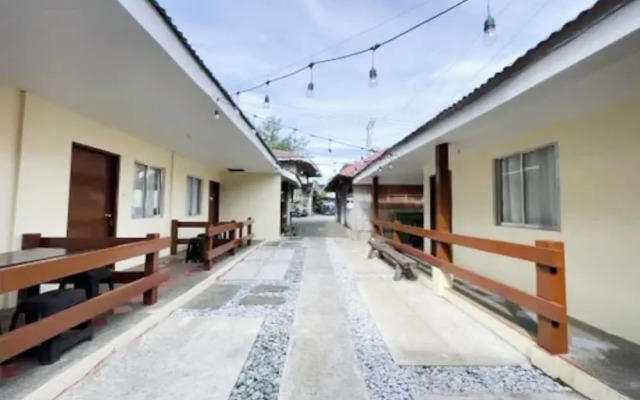 Jamjen's Lodge