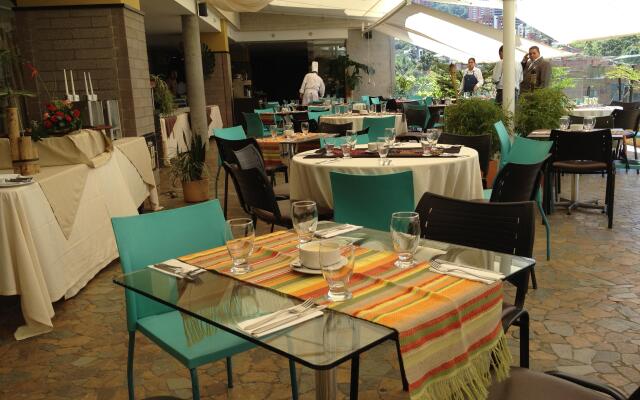 Diez Hotel Categoria Colombia