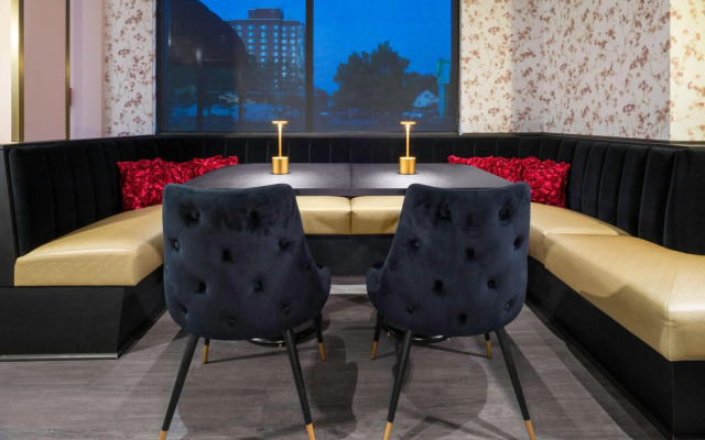 voco Niagara Falls - The Cadence by IHG