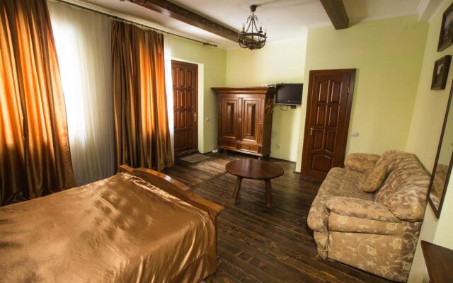Magnat Lux Hotel