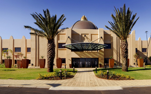 Sibaya Lodge