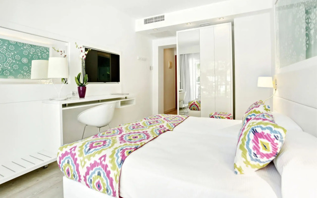 Grupotel Ibiza Beach Resort - Adults Only