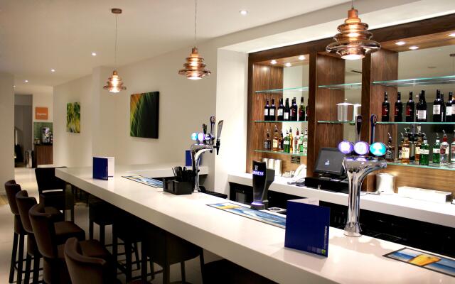 Holiday Inn Express Wakefield