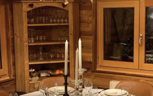 Chalet de l'Ours : 4 étoiles-spa-proche des pistes