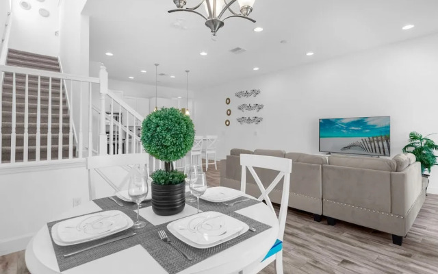 Upstay - Welcoming Wonderland w Private Pool