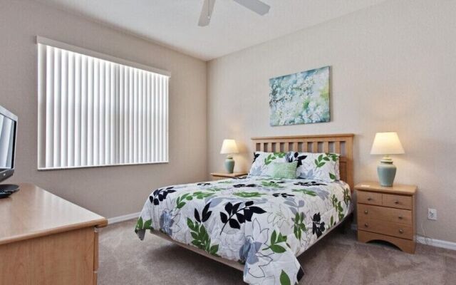 King Triton's Townhome at Regal Oaks