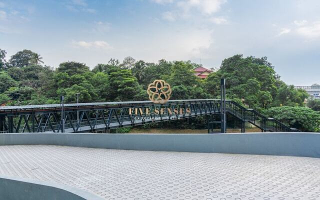 Kenwingston Avenue By Five Senses