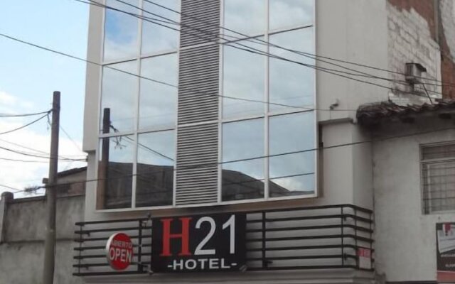 Hotel H21