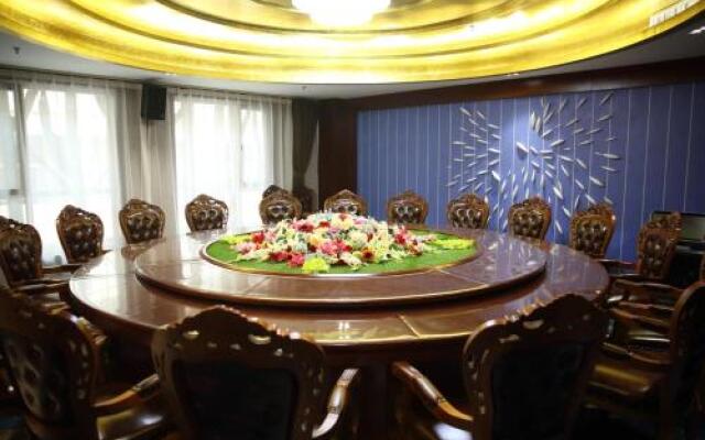 TianYu JingLun Hotel