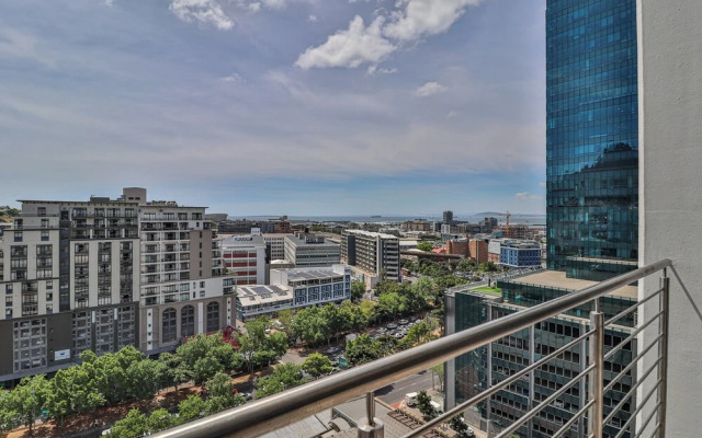 Sixteen on Bree 1425 by CTHA