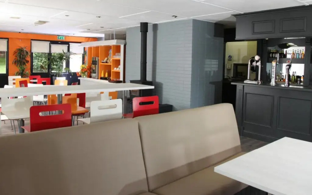 The Crossway Hotel, Coventry South, Part of the AG Collection
