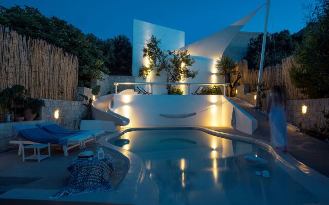 Bohemian Blue Crete