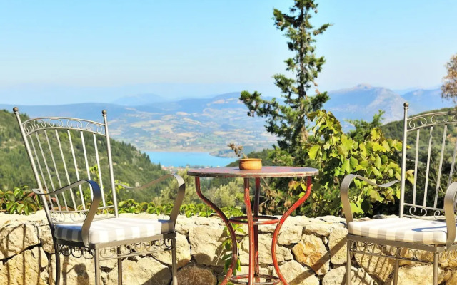 Villa Ermis- Mounty Island Villas