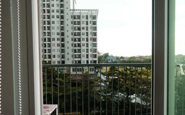 1br Modern Apartment at Casa de Parco