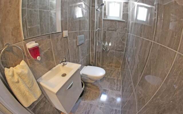 ArkaDeniz Konukevi Bozcaada