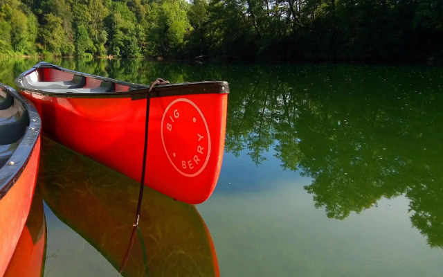 MAGNOLIA HOUSE by the RIVER