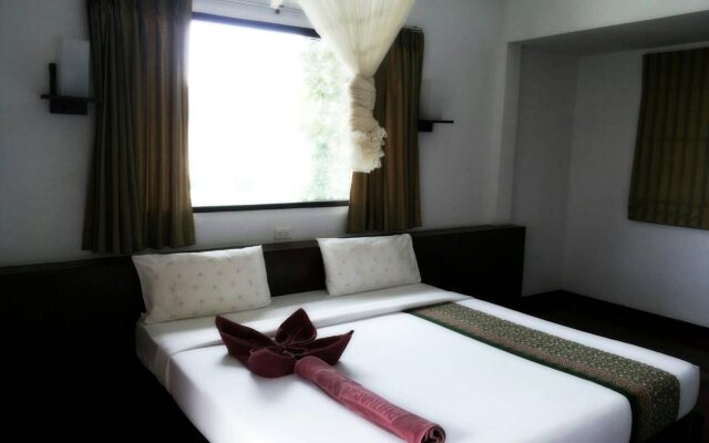 Phitharom PP Resort