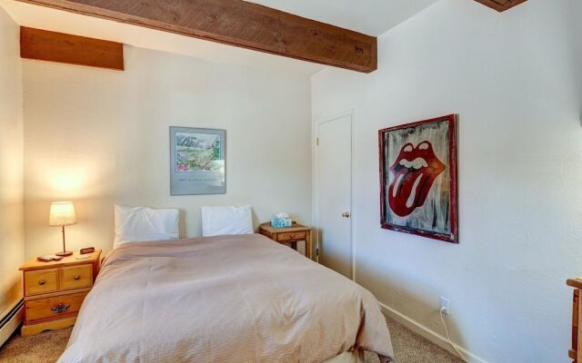 Breckenridge Alpine 203 Condo close to lift by RedAwning