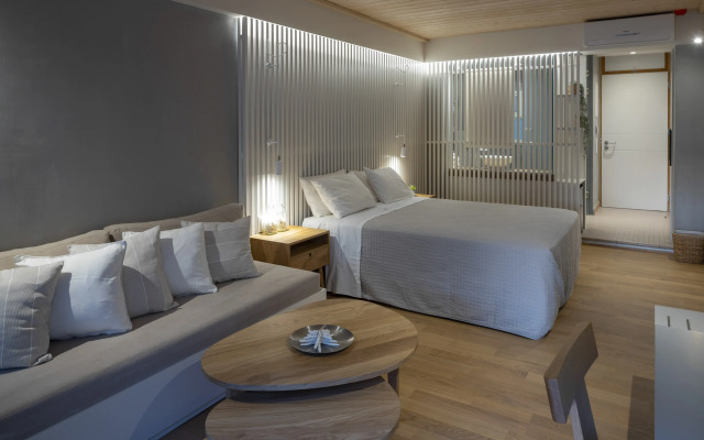 Atrium Hotel