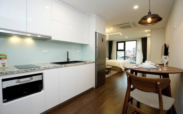 Bayhomes D' Le Roi Soleil Apartment