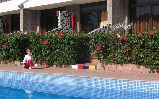 Leticia Del Mar I Y Ii