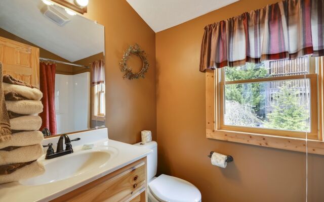 Some Peak Somewhere 3 Bedroom Cabin