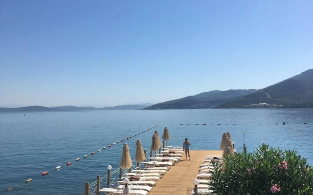 Omar Hotel & Suites